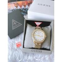 ราคา Guess สายสเตนเลสสีทอง มีช่องบอกวันที่ (3035201859)