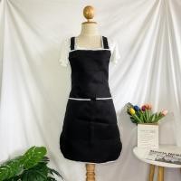 ราคา ผ้ากันเปื้อน สี ดำ *ขอบขาว มี 2 กระเป๋าสายไขว้หลัง มีสายผูกเอว มีซิป1 ข้าง เนื้อผ้าโซลอน มีหลายสีให้เลือก... (24388126434)