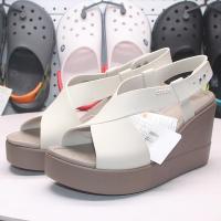 ราคา รองเท้าแตะผู้หญิง crocs ของแท้ 100% Brooklyn รองเท้า 206222 (28155493806)