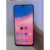 ราคา Samsung A30S สีดำ สินค้ามือ 2 Ram 4 GB. Rom 64 GB. สภาพตัวเครื่องใช้งานได้ปกติ มีรอยลอกตรงใกล้กับช่องเสียบชาร์จและฝาหลัง (16469798687)