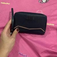 ราคา กระเป๋าสตางค์ ELLE แท้100% มือ 2 สภาพ 90% (7616187416)