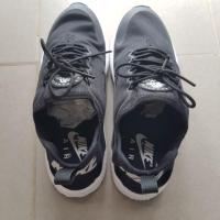 ราคา Nike W Air Huarache Run Ultra size 10 US 1500฿ (2114680450)