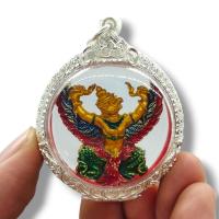 ราคา KPP[A9]พญาครุฑรุ่นเพชรกลับ หลวงปู่ผาด วัดไร่ เนื้อกะไหล่ทองลงยาเลี่ยมกรอบชุบเงินสวยงาม เสริมอำนาจวาสนาบารมี (23343771855)