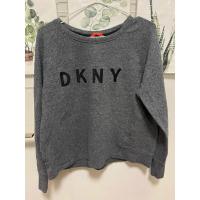 ราคา เสื้อมือสองของแท้ เสื้อกันหนาวสเวตเตอร์แบรนด์ DKNY สภาพสวย (27622549093)