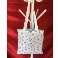 ราคา กระเป๋าผ้าดิบ ฟามิงโก้ พื้นสีเขียว (853877378)