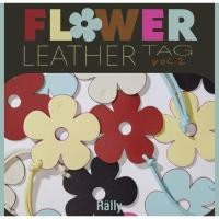 ราคา Rally Flower Leather Tag มือสอง สีขาวดำ ที่ห้อยกระเป๋าลายดอกไม้ (28358926938)