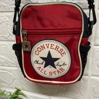 ราคา กระเป๋าสะพาย Converse ใบเล็ก กว้าง 6 สูง 6 นิ้ว ก้นและข้างกว้าง 3 นิ้ว ราคา 150 บาท (22024291833)