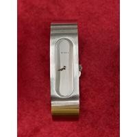 ราคา GUCCI Quartz โมเดล 2400S ⭐️ตัวเรือนสแตนเลส นาฬิกาผู้หญิง นาฬิกามือสองของแท้ (16878198314)