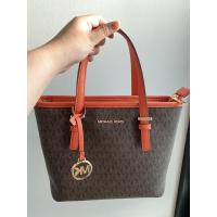ราคา **Sold** Michael Kors Jet Set Travel XS Carryall Tote Leather (Used เหมือนใหม่) (9840339486)