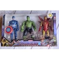 ราคา โมเดล แอดเวนเจอร์ 3ตัว (16577254115)