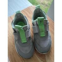 ราคา รองเท้าเด็กมือ2 Nike แท้ 100 % ส่งฟรี (28463526371)