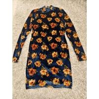 ราคา เดรสแขนยาวกำมะหยี Forever21 (29029279534)