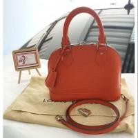ราคา Used Like New LV Alma BB epi สีส้ม orange piment (1991942216)