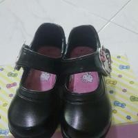 ราคา kittyรองเท้านักเรียนคิตตี้เบอร์25 (4185869775)