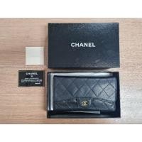 ราคา กระเป๋าสตางค์ Chanel Classic Trifold long wallet Caviar (28824654084)