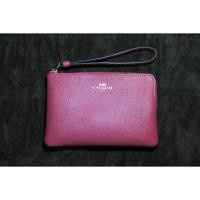 ราคา ขาย!!..กระเป๋าสตางค์คล้องมือผู้หญิงมือ1 ยี่ห้อCOACH ซิบเดียวไซส์S สีชมพู ของแท้100% (3556607404)