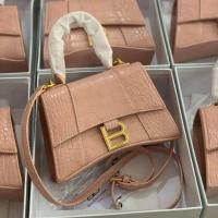 ราคา กระเป๋า​จิ๋ว​ สามารถ​ถือได้ หรือ​จะสพา​ยข้าง​น่ารัก​ๆก็ได้ค่ะ (6132802238)