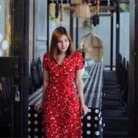 ราคา ชุดเดรสแขนสั้นทรงป้ายหน้าผูกเอว แบบแม่แพทใส่ (1177559412)