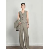 ราคา 【EVIOVIO】M-4XL ชุดเซตสองชิ้น เสื้อ + กางเกง ชุดสูท ใส่ทำงาน ดูเรียบหรู เป็นทางการ สำหรับสาวอวบ (28353553135)