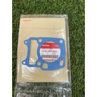 ราคา [โค้ด BKRA274 ลดเพิ่ม15%]ประเก็นเสื้อสูบ W125 s r i ไฟเลี้ยวบังลม ปลาวาฬ Msx แท้ศูนย์ (6273983698)