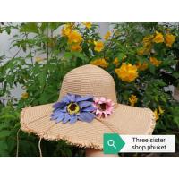 ราคา หมวกใบใหญ่ทรงสานสีเข้ม ติดดอกไม้สุดชิค (6450314912)