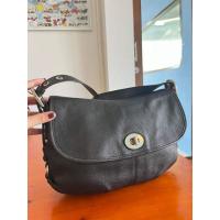 ราคา Coach Leather Legacy Flap Shoulder Bag สวยมาก (23761806927)