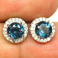 ราคา ต่างหูพลอยแท้ 925 พลอยแท้ ลอนดอนบลูโทปาส 6 mm. ล้อม เพทาย (27675936542)