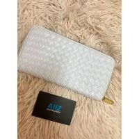 ราคา กระเป๋าสตางค์ใบยาว AIIZ แท้ (23690061829)