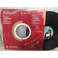 ราคา แผ่นเสียงเพลงไทย 12" ขับร้องโดยสุนารี ราชสีมา อัลบั้มทำเป็นเขิน ปกvg/แผ่นvg++ ราคา270 (29617951373)