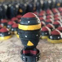 ราคา มินิระเบิดนิวเคลียร์เหรียญ jar เกมเครื่องประดับเดสก์ท็อปเรซิ่นขีปนาวุธประติมากรรมเก็บเครื่องประด (25183935070)