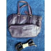 ราคา กระเป๋า coach สีม่วงทรงไม่ค่อยดี เก็บไม่ค่อยดีค่ะ (28221582532)