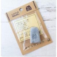 ราคา ปลอกสวมนิ้วมือ. สำหรับงานเย็บ ยี่ห้อ LITTLE HOUSE DENIM THIMBLE ทำจากผ้าหนา ใช้สวมนิ้ว สำหรับทำงานเย็บ (Sewing) งานควิลท (28932057256)