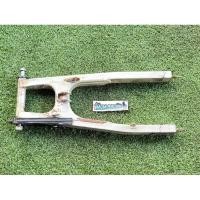 ราคา อามNSR150 (Honda NSR) แท้มือสอง ♻️สินค้าเหมาะสำหรับทำสีใหม่♻️ (20995705712)