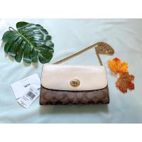 ราคา coachกระเป๋าสะพายข้าง F24280 CHAIN CROSSBODYแท้สภาพ99%งานสวยหนังนิ่ม ไม่มีตำหนิใดๆ (9762595112)
