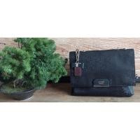 ราคา Guess กระเป๋าสะพายมือสองของแท้100% (20830829831)