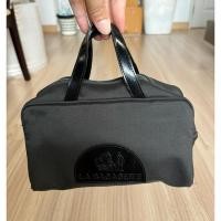 ราคา กระเป๋าใส่เครื่องสำอางงานแบรนด์ LA BAGAGERIE มือสอง ของแท้% สภาพยังสวย (28370052167)