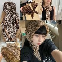 ราคา พร้อมส่งจากไทยผ้าโพกหัวผ้าพันคอลายเสือดาวสไต์การ์มูขนาด 90x90cm. ผ้าลายเสือดาวผูกเป็นเกาะอกได้ (27075212139)