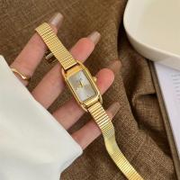 ราคา นาฬิกาสไตล์ใหม่หญิง Golden Light Luxury Premium Art Square Dial Pointer สไตล์ (43302401682)