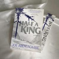 ราคา HALF A KING ราชาครึ่งชีวิต เล่ม 1 หนังสือมือสองสภาพดี (19827170161)