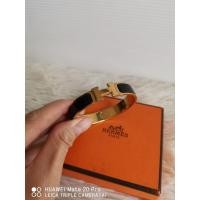 ราคา กำไล Hermes clic clac มือสองของแท้ (41555133968)