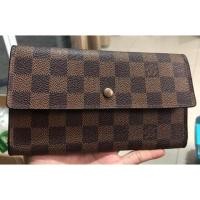 ราคา Used LV Damier Wallet รับประกันแท้ 100% (978708106)