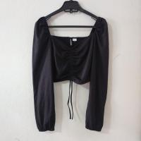 ราคา เสื้อครอปแขนยาวรูดหน้า H&M (27357997599)