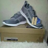 ราคา รองเท้าบาจา North star ฟรีรองเท้าผ้าใบ (29865178712)