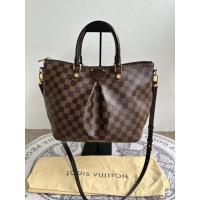 ราคา กระเป๋า Louis Vuitton Damier Ebene Canvas Siena PM ของแท้ มือสอง สภาพโดยรวมยังสวย ปี 15 (20183220837)