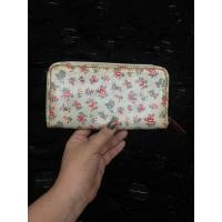 ราคา กระเป๋าตังค์ใบยาว CathKidston (14996140312)