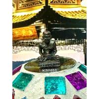 ราคา รูปหล่อหลวงปู่ทวดหลวงปู่ดู่ เนื้อตะกั่วอาบทองแดง ปี 2519 (24781947272)