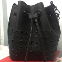 ราคา กระเป๋าสะพาย VINCCI ซื้อจากฮ่องกงคะ สภาพใหม่ 100% (1150553325)