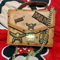 ราคา ทรง mcm สะพายข้าง ขนาด 9นิ้ว (2318574036)