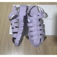 ราคา รองเท้า VNC size 6 ของใหม่ พร้อมกล่อง สีม่วง (29981891192)