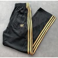 ราคา วอร์ม Adidas มือ2 สภาพดี ของแท้ 100% (2280817137)